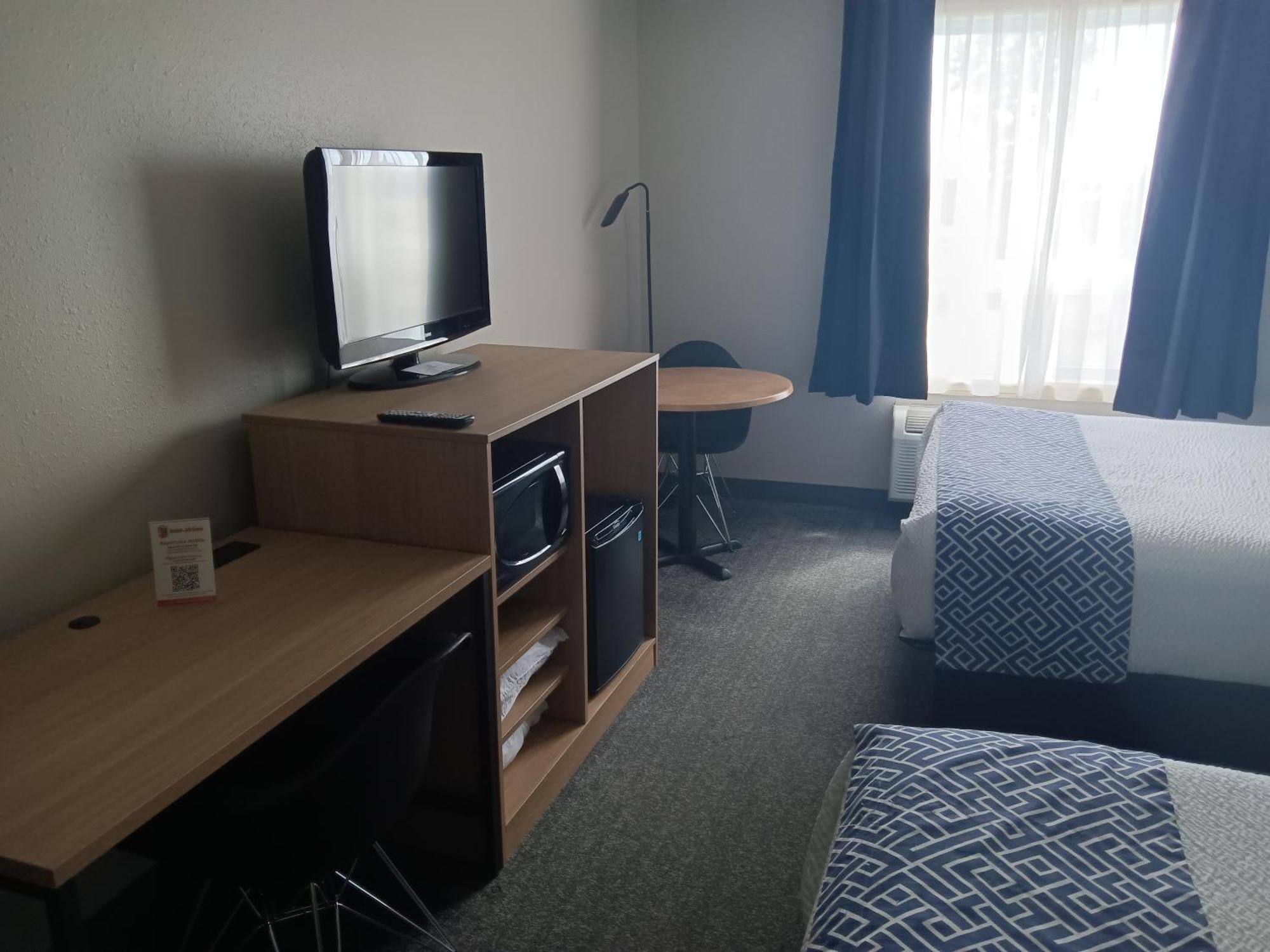 Hotel Super 8 By Wyndham St-Jerome Saint-Jerome Esterno foto