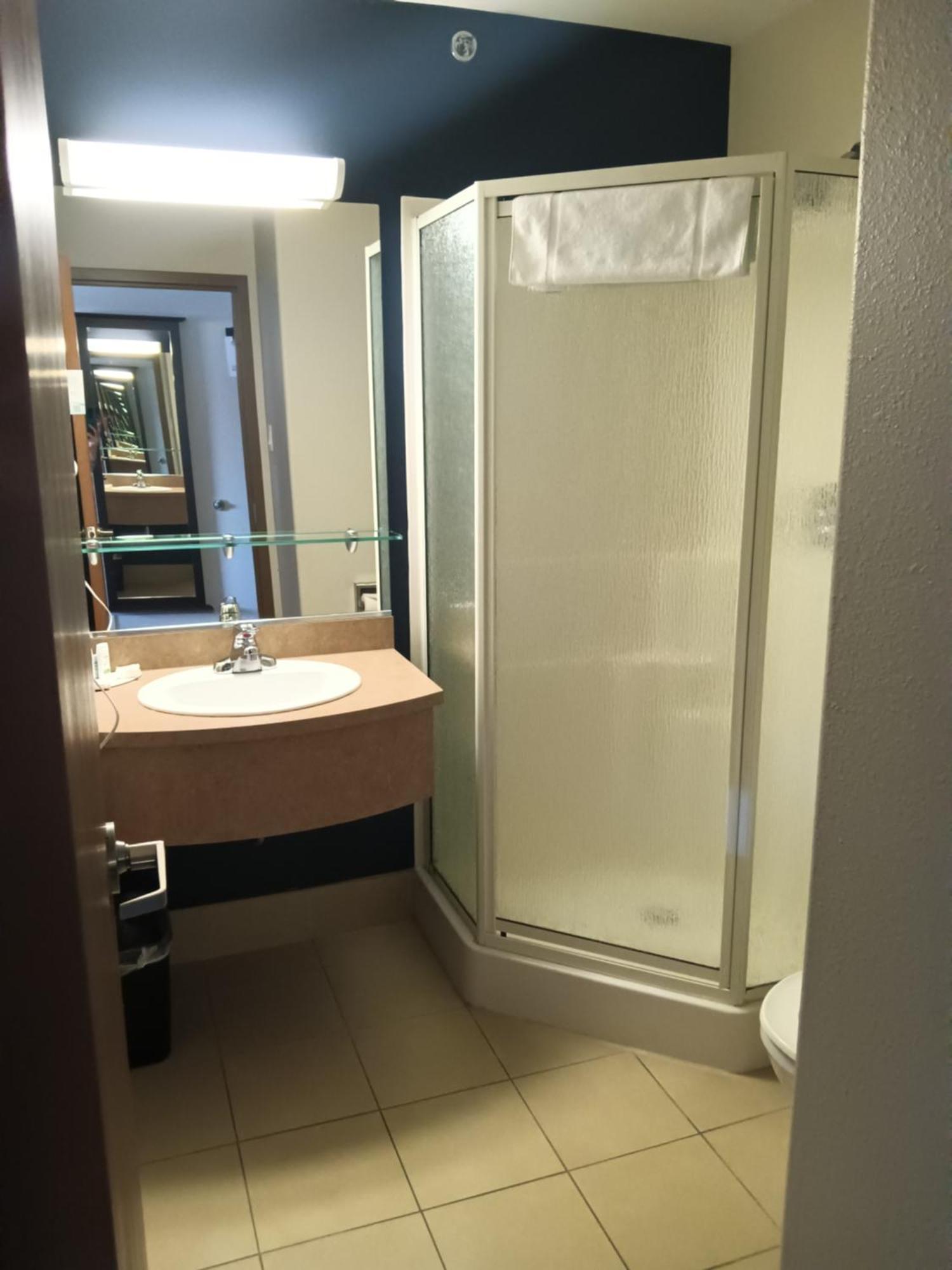 Hotel Super 8 By Wyndham St-Jerome Saint-Jerome Esterno foto